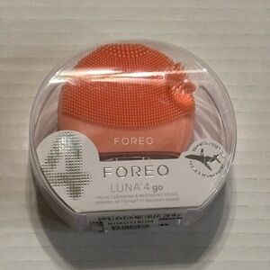 FOREO Skincare Device - White
